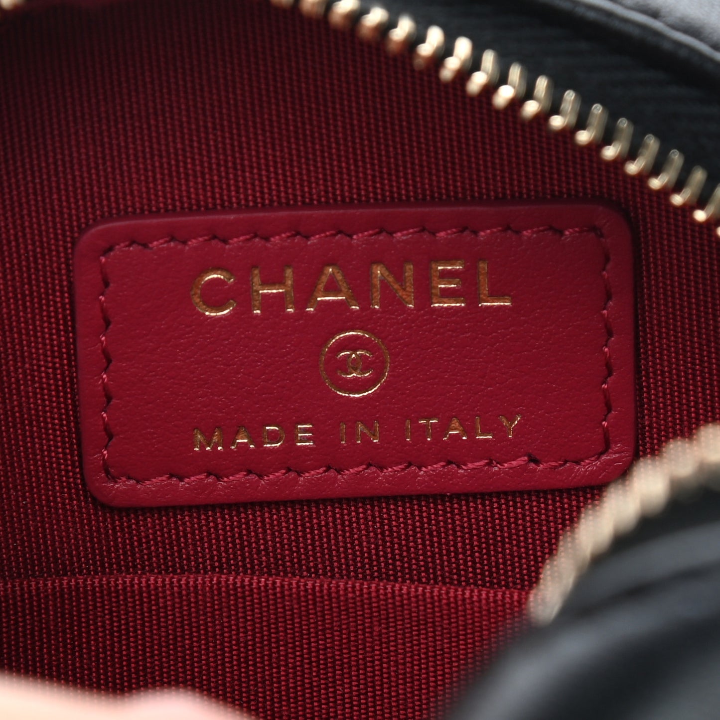 Lambskin Quilted Chanel 19 Round Clutch With Chain Black