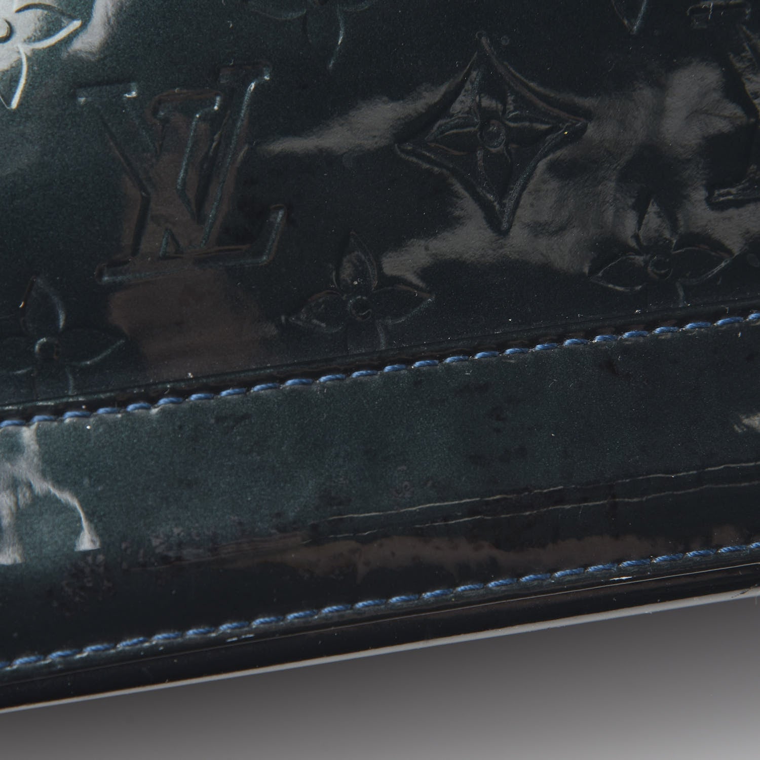 Louis Vuitton Vernis Alma MM Blue Nuit 19 of 19
