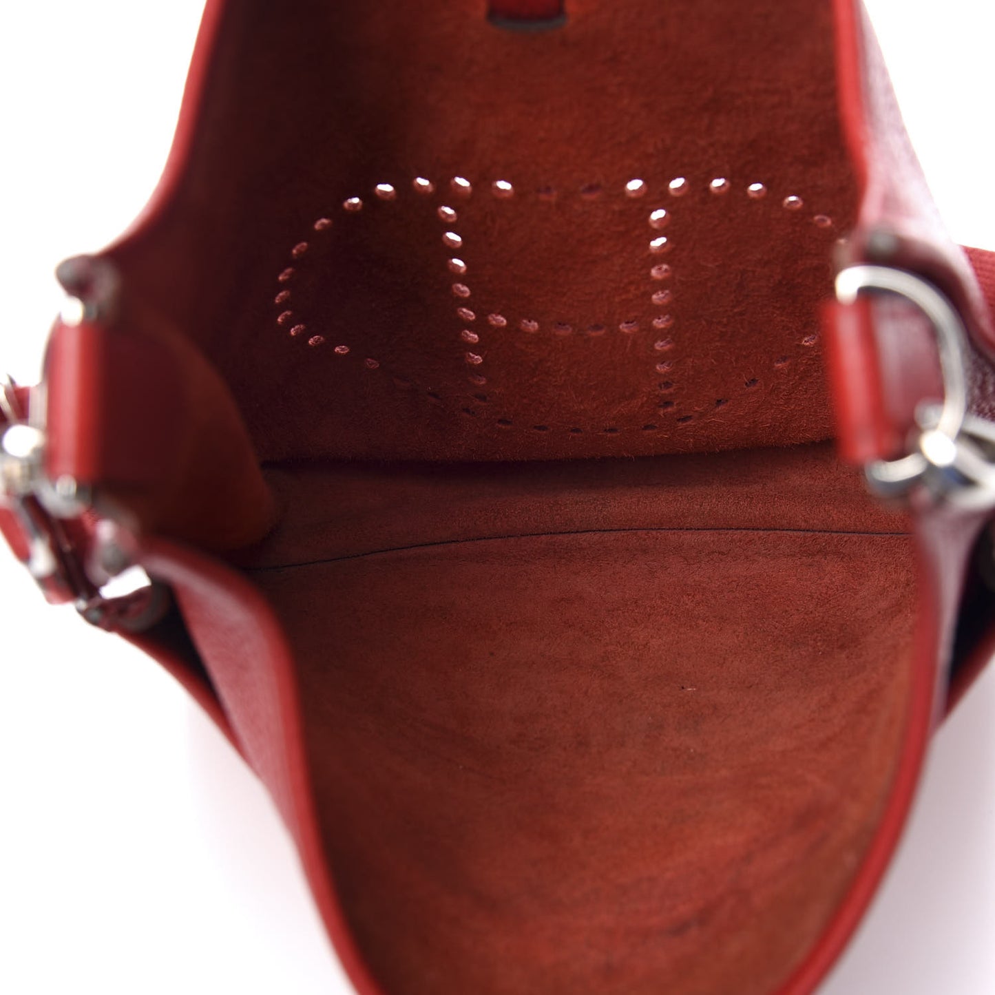 Taurillon Clemence Evelyne III GM Rouge Casaque