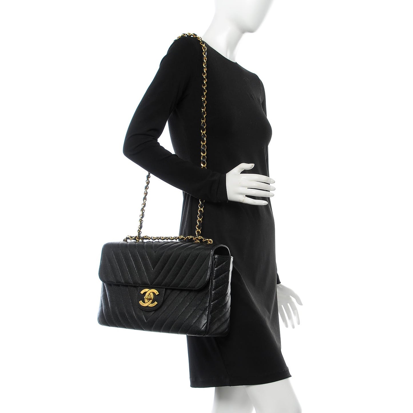 Caviar Chevron Quilted Maxi Single Flap Black