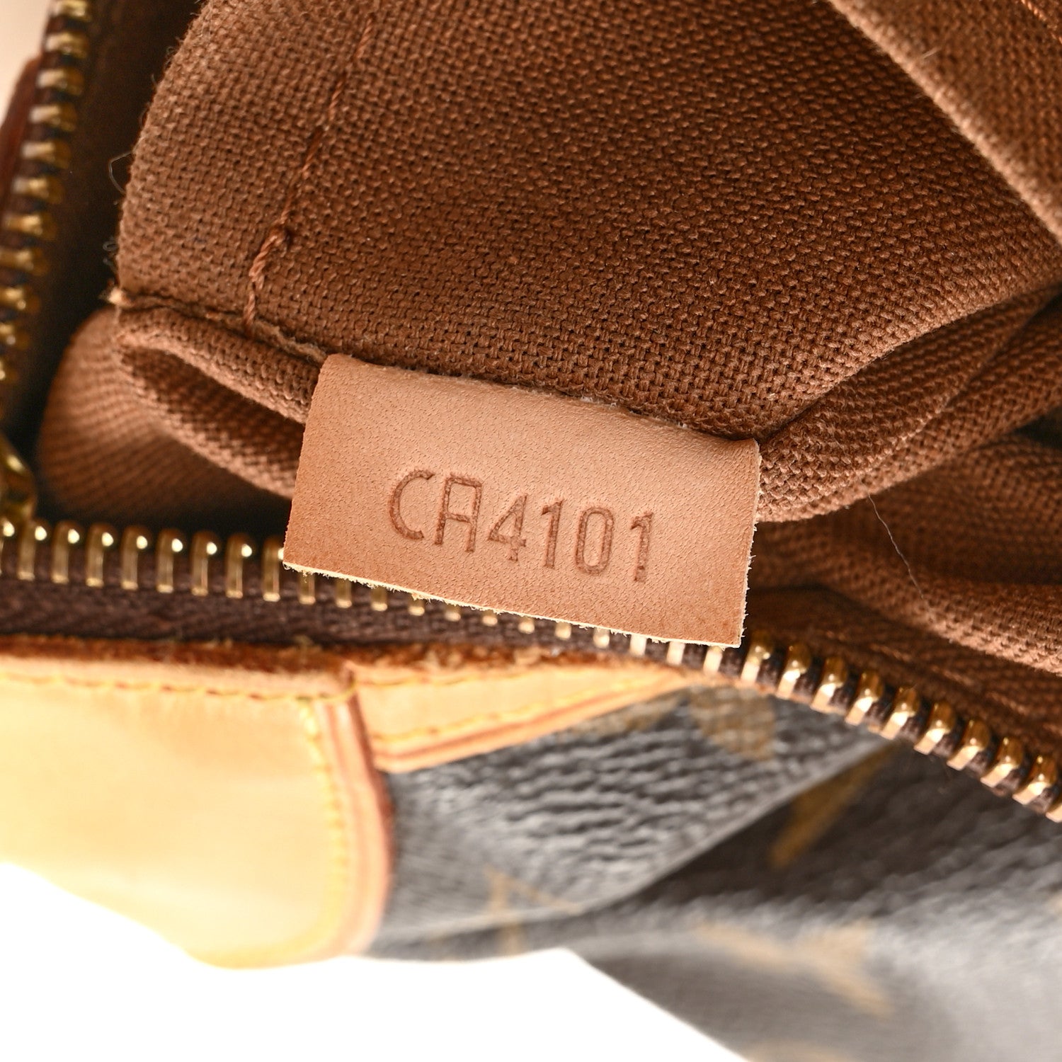 Louis Vuitton Monogram Odeon PM 7 of 15