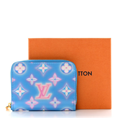 Louis Vuitton Vernis Valentine Zippy Coin Purse Baby Bleu Neon 7 of 7