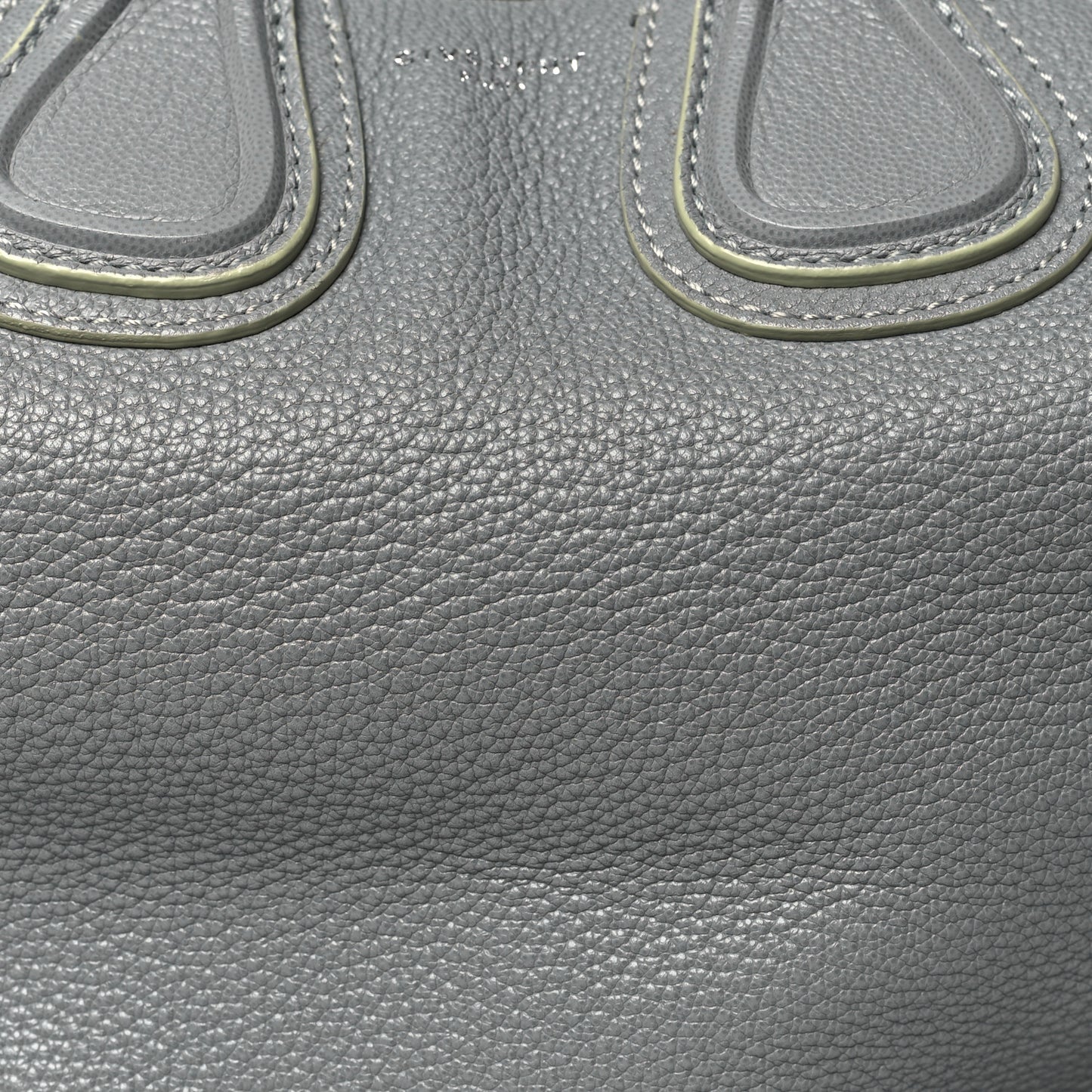 Pebbled Calfskin Small Nightingale Pearl Grey