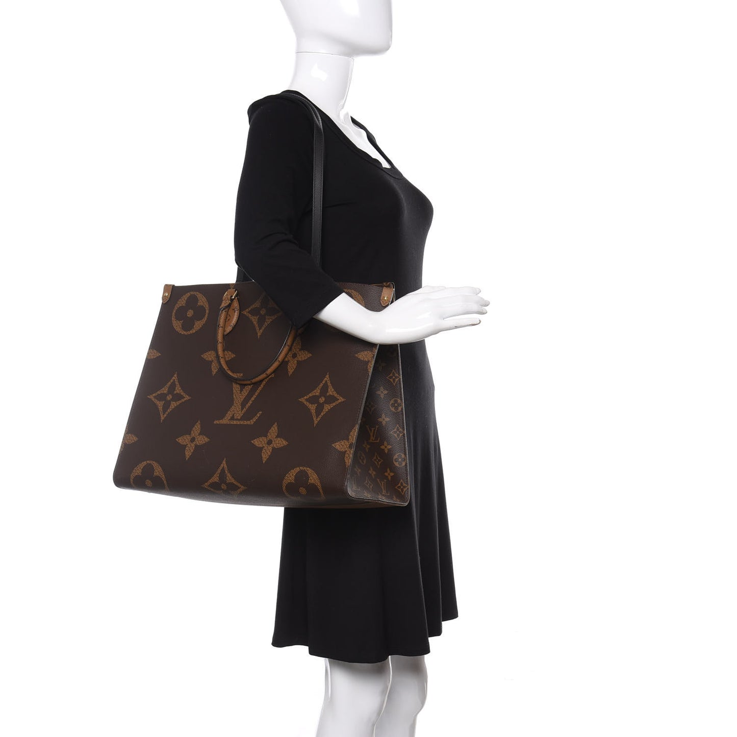 Reverse Monogram Giant Onthego GM