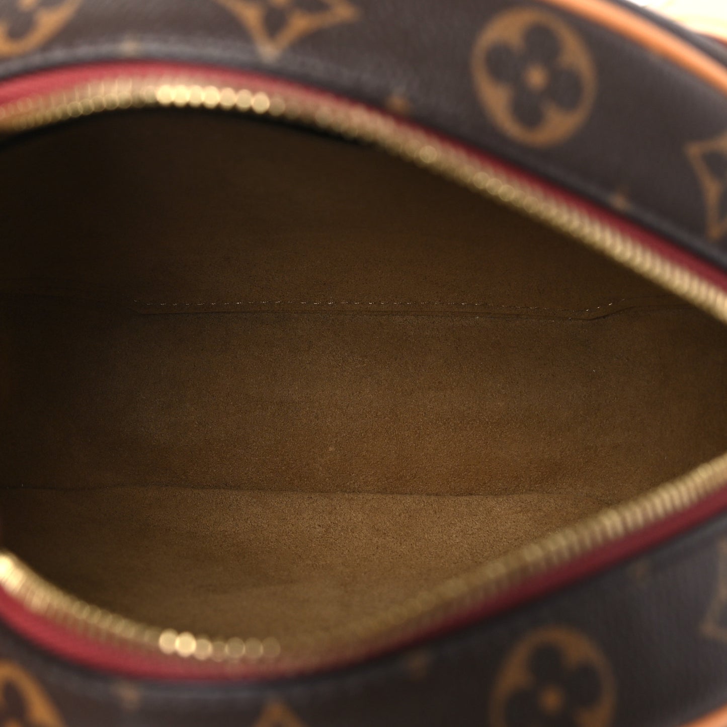 Monogram Boite Chapeau Souple MM