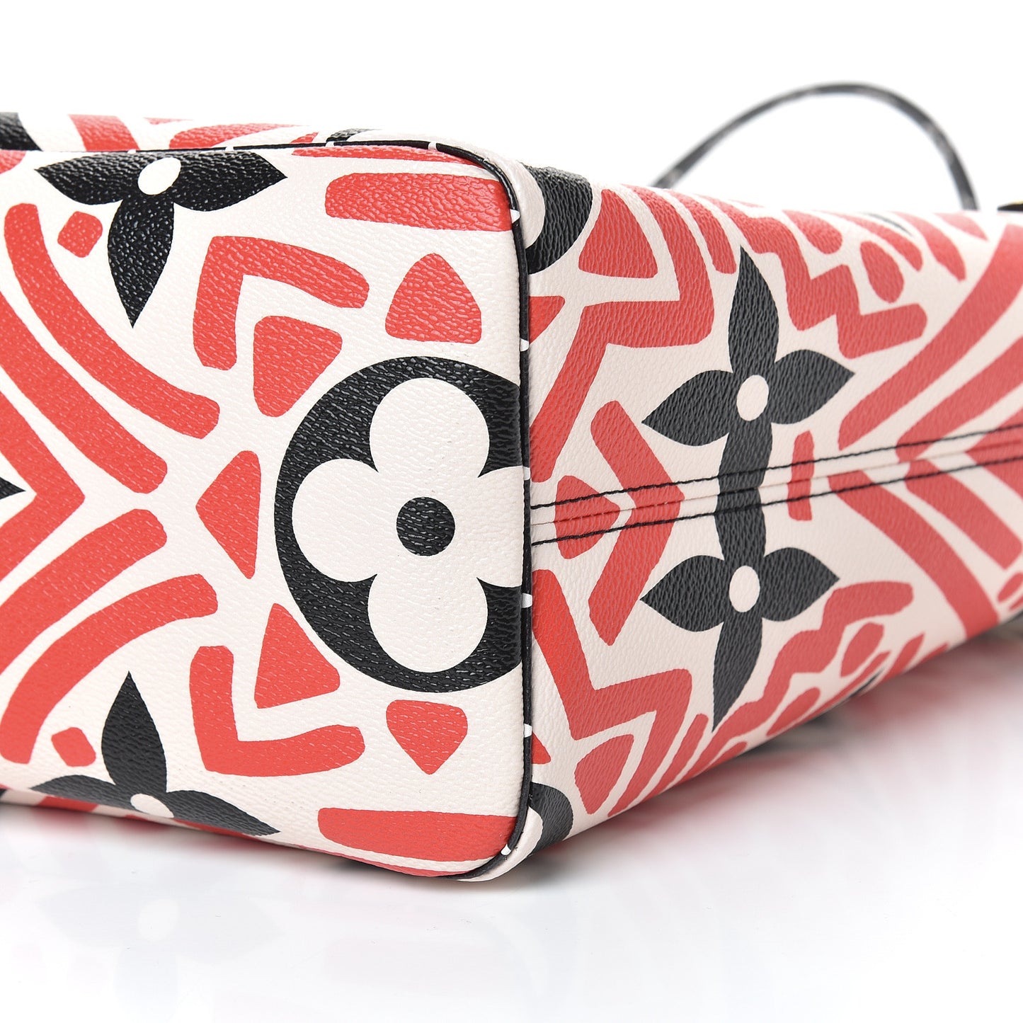 Monogram Giant Crafty Neverfull MM Creme Rouge Black