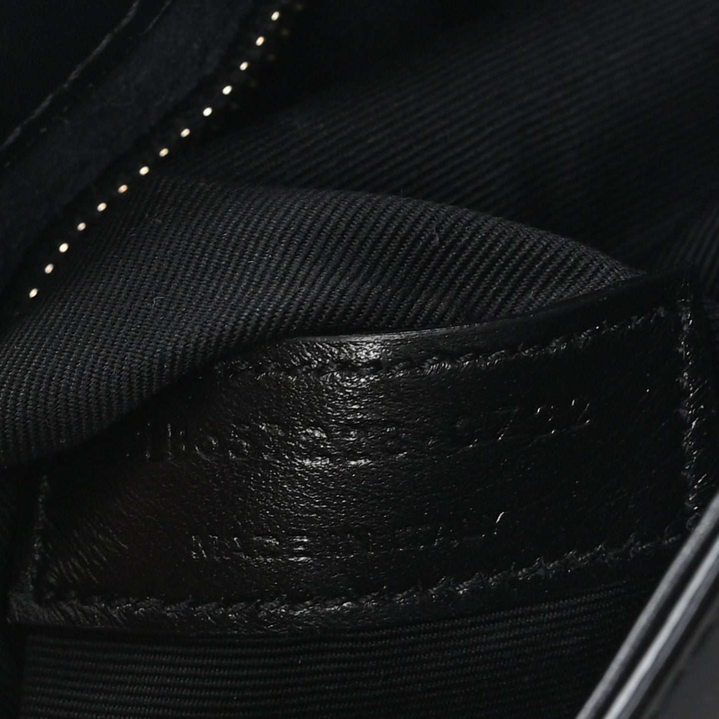 Smooth Calfskin Le 5 A 7 Hobo Black