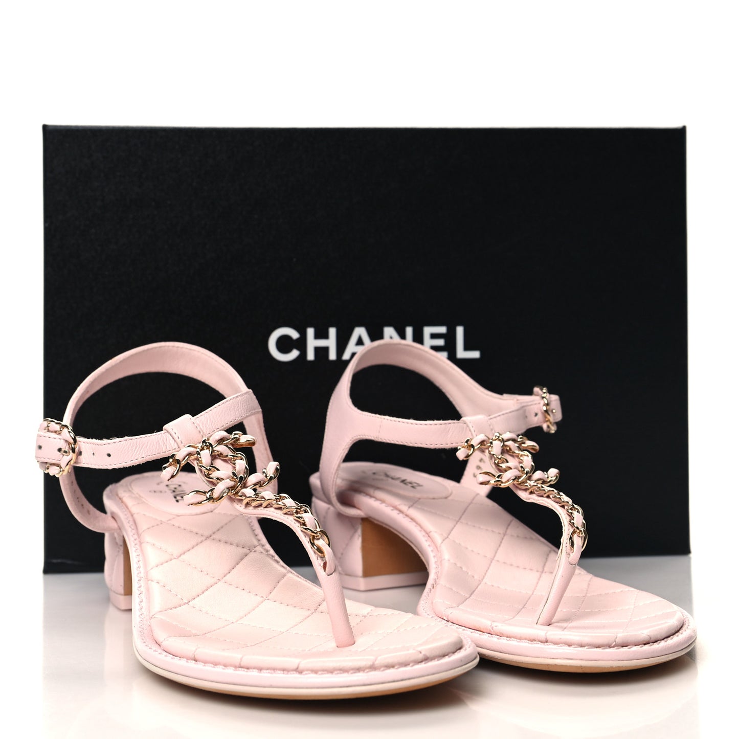 Lambskin Chain CC Logo Thong Sandals 39 Light Pink