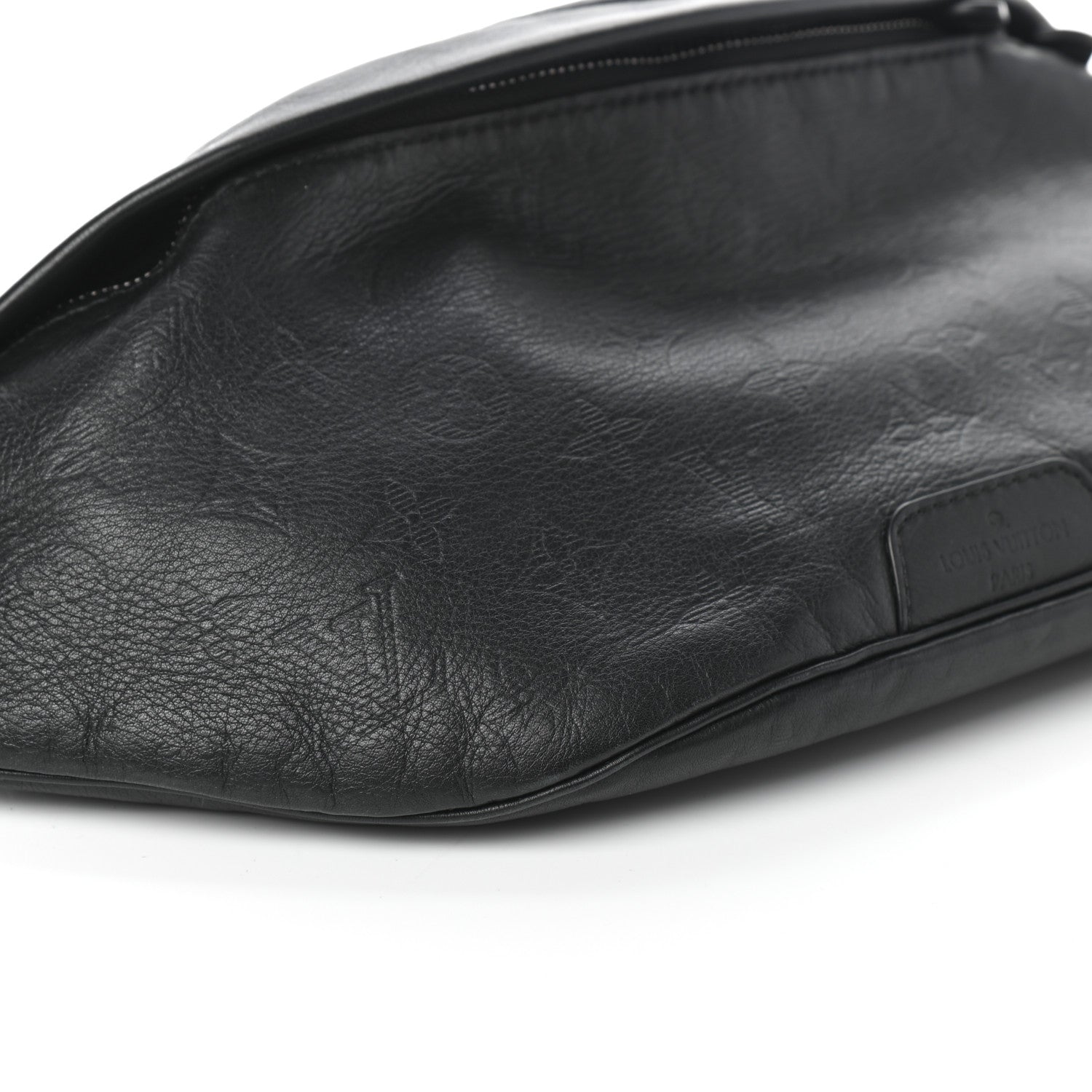 Louis Vuitton Calfskin Monogram Shadow Discovery Bumbag Black 8 of 9