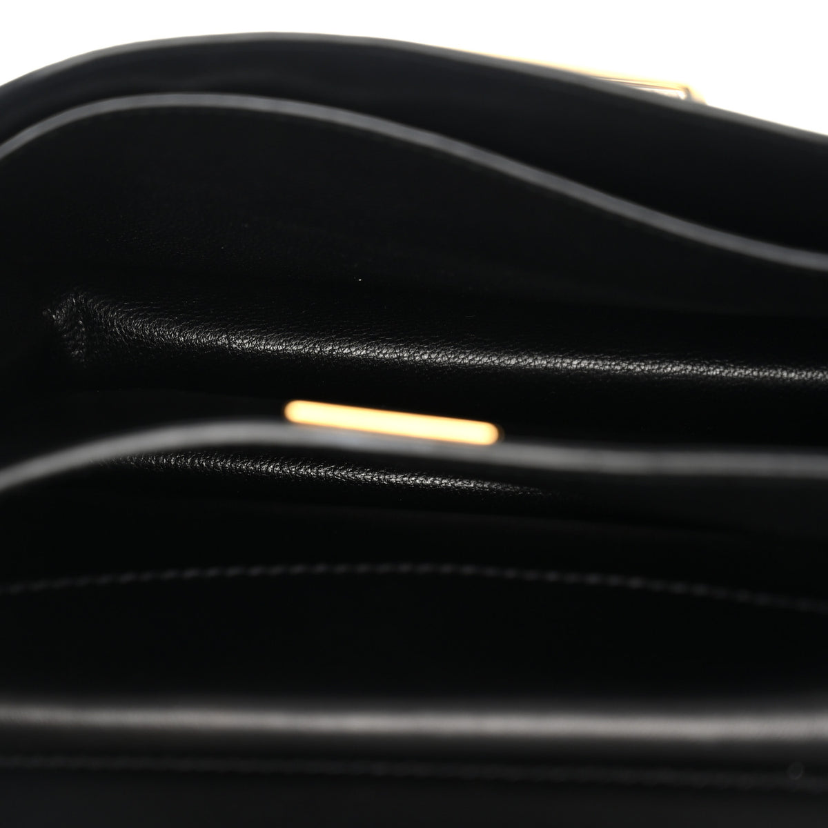 City Calf Saffiano Cahier Bag Talco Black