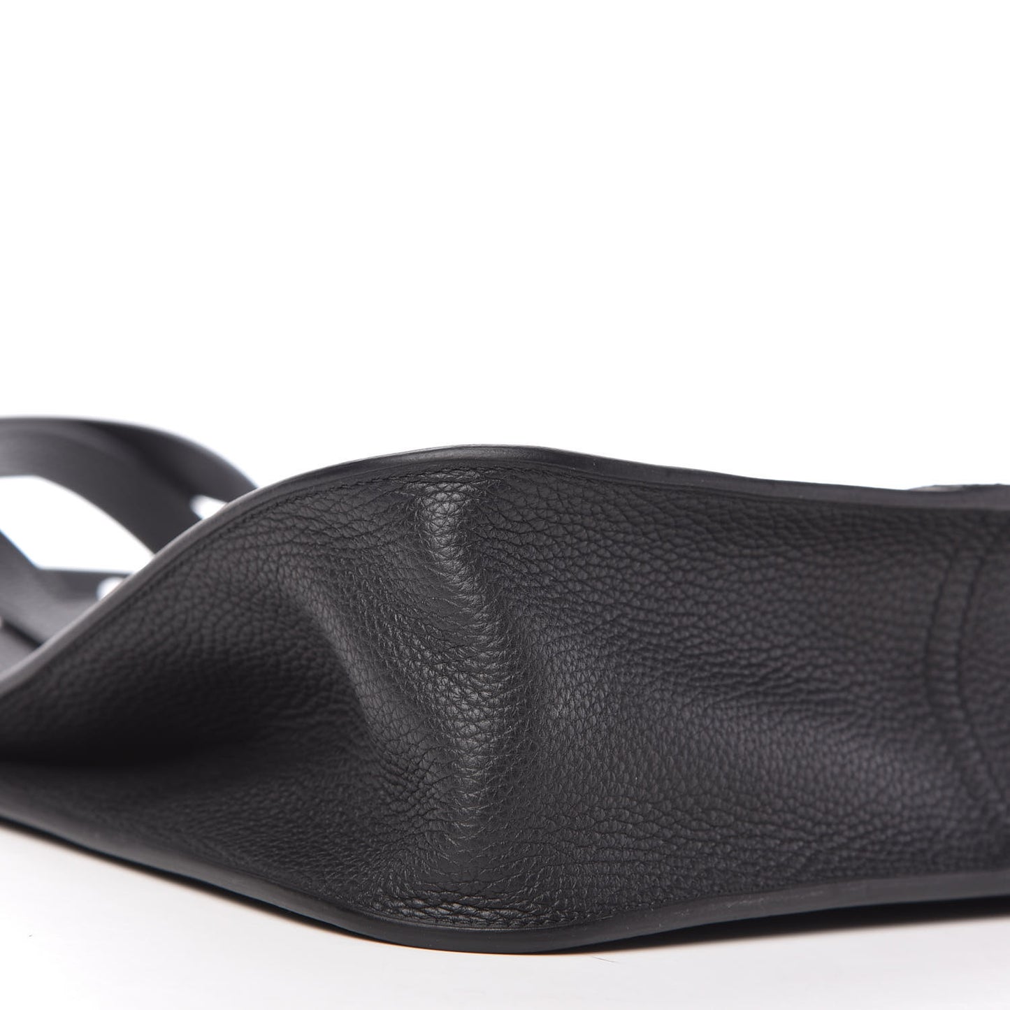 Taurillon Clemence Halzan 31 GM Black