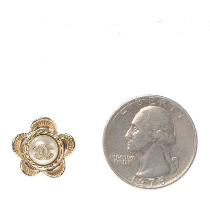 Chanel Pearl CC Flower Earrings Gold 3 of 5