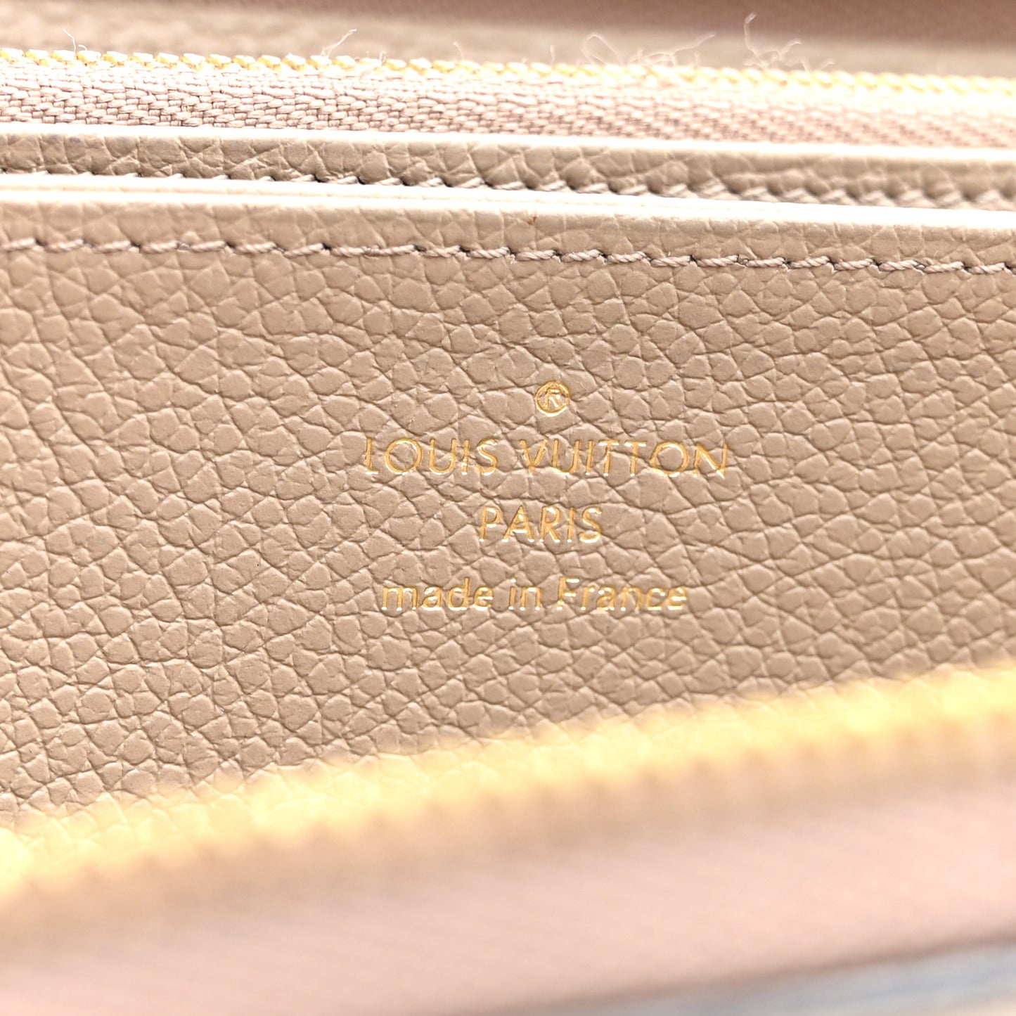 Empreinte Monogram Giant Zippy Wallet Tourterelle Creme