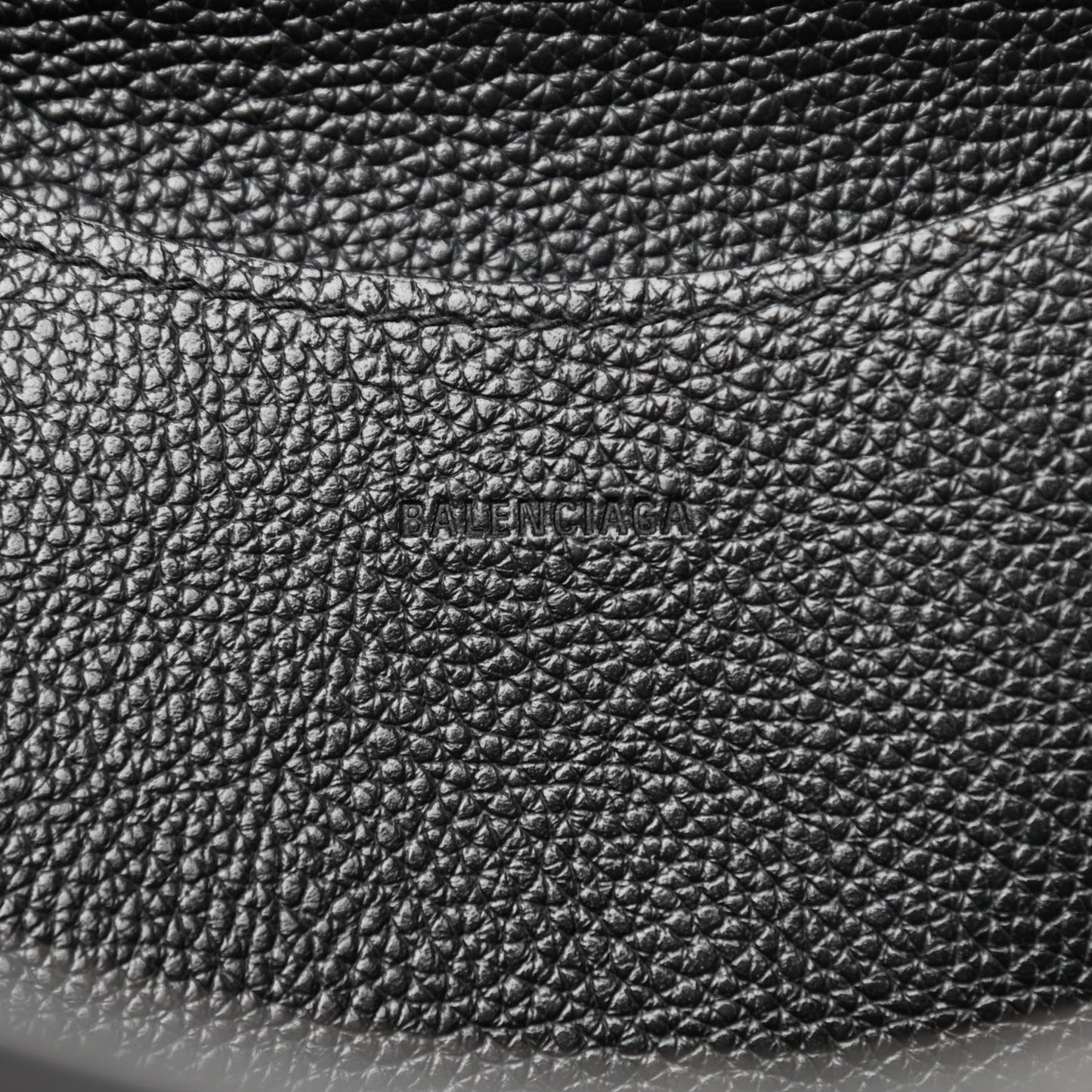 Grained Calfskin Black Hardware Neo Classic City Black
