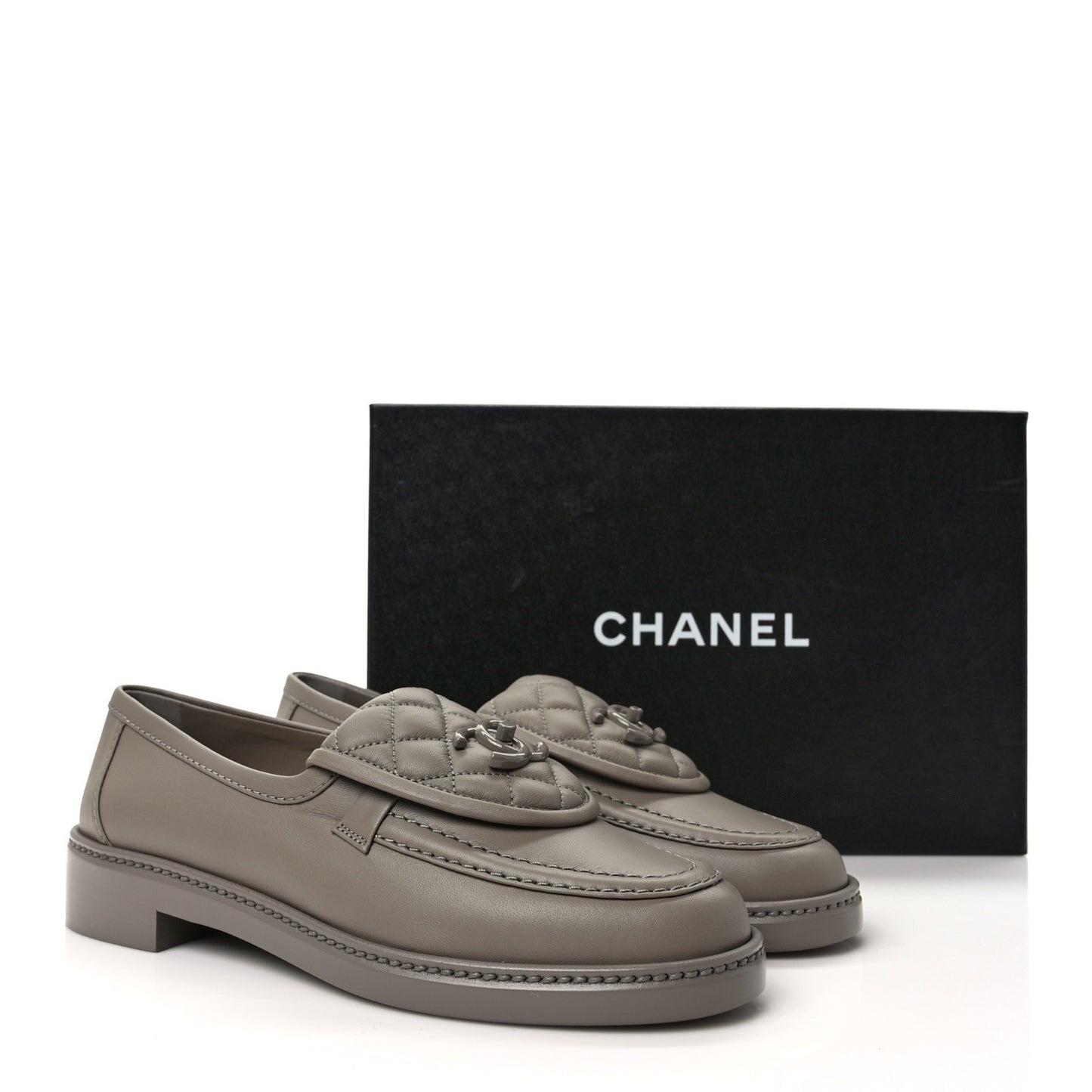 Lambskin Quilted CC Turnlock Moccasins 38.5 Grey