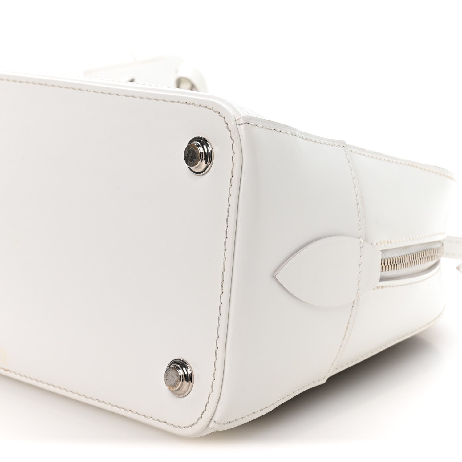 Louis Vuitton Monogram Dora PM White 1862499 – FASHIONPHILE
