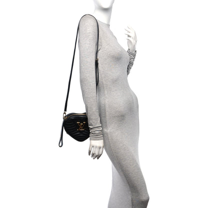 Louis Vuitton Calfskin New Wave Heart Bag Black 2 of 9