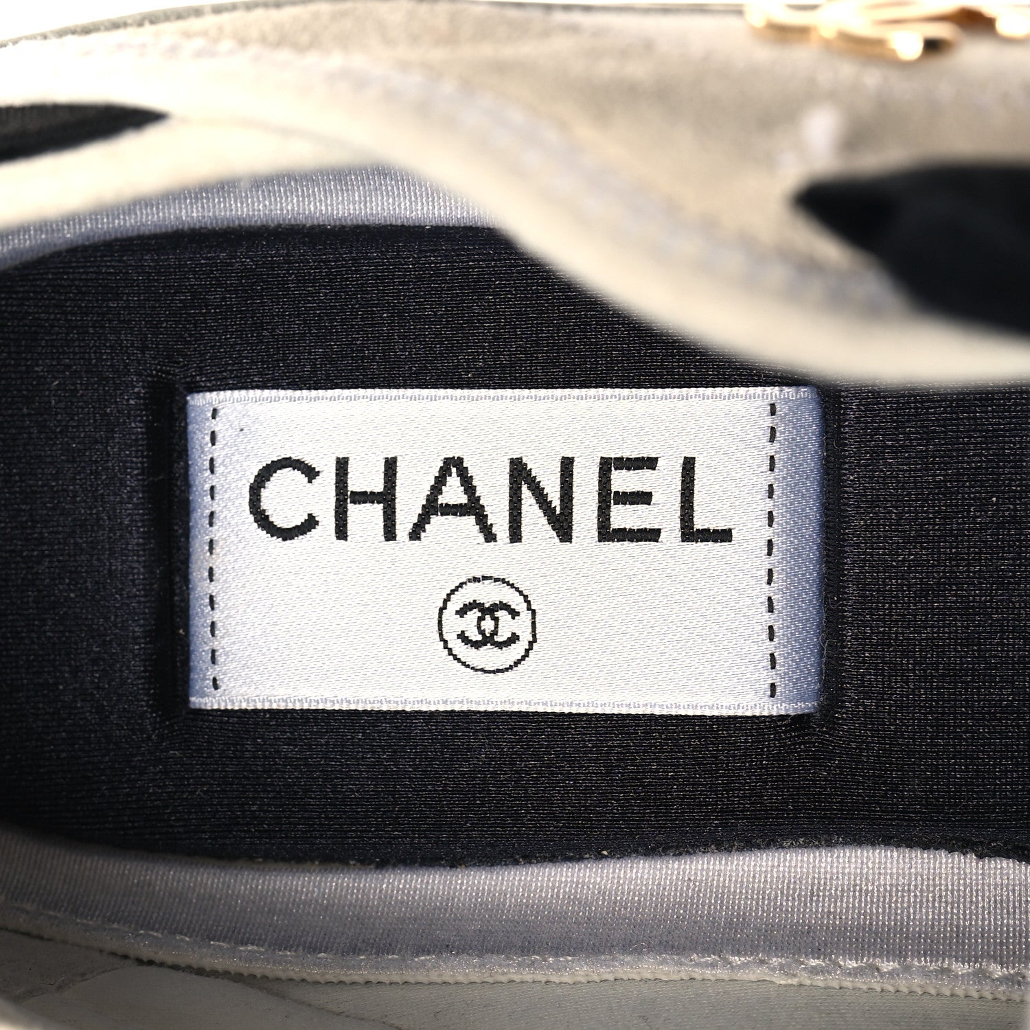 Chanel Velvet Calfskin Mixed Fibers CC Sneakers 39 Ivory Black 9 of 9