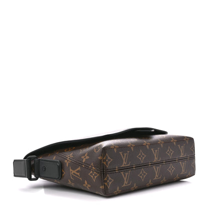 Louis Vuitton Monogram Macassar Magnetic Messenger 4 of 12