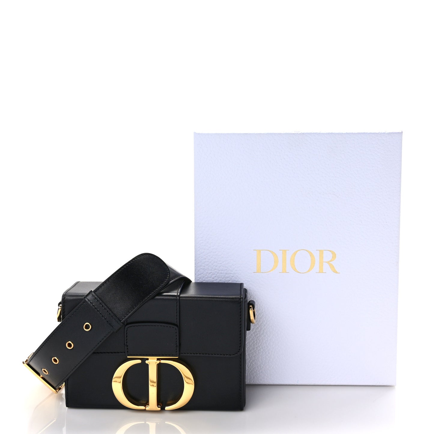 Box Calfskin 30 Montaigne Box Bag Black