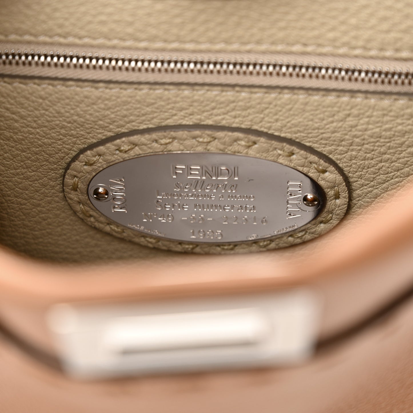 Cuoio Romano Selleria Bi-Color Mini Peekaboo Iconic Satchel Mou Milk