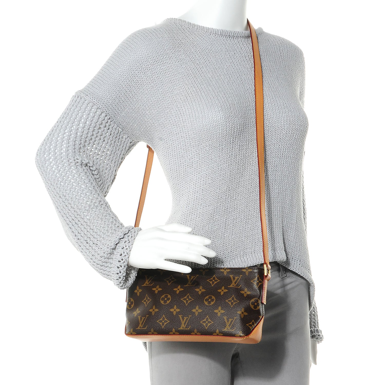 Louis Vuitton Monogram Trotteur 2 of 7