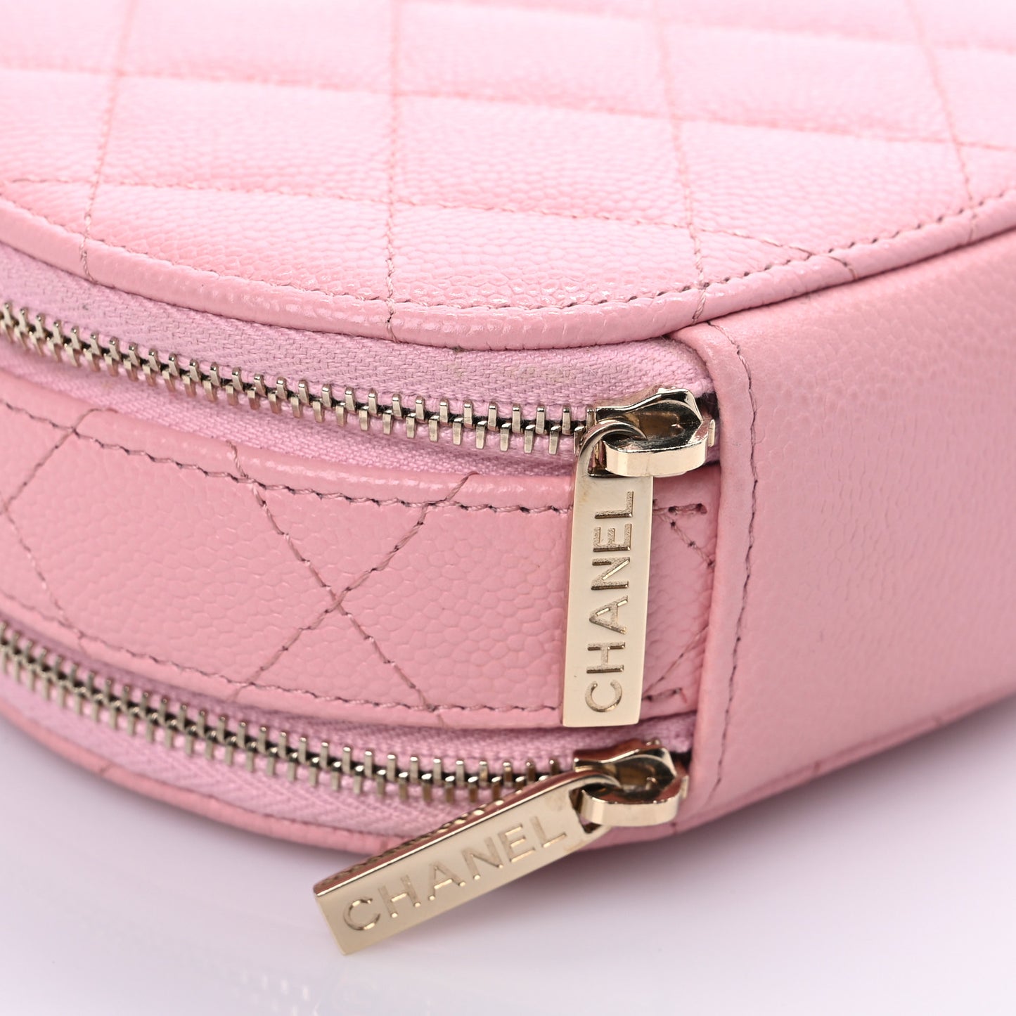Caviar Quilted Round Handle With Care Vanity With Chain Pink