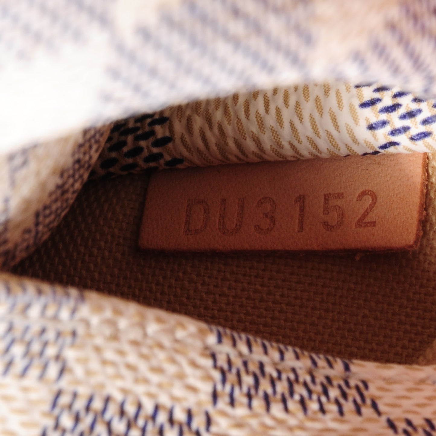 Damier Azur Totally PM