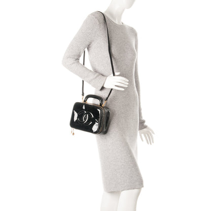 Chanel Patent CC Vanity Cosmetic Case Black 2 of 7