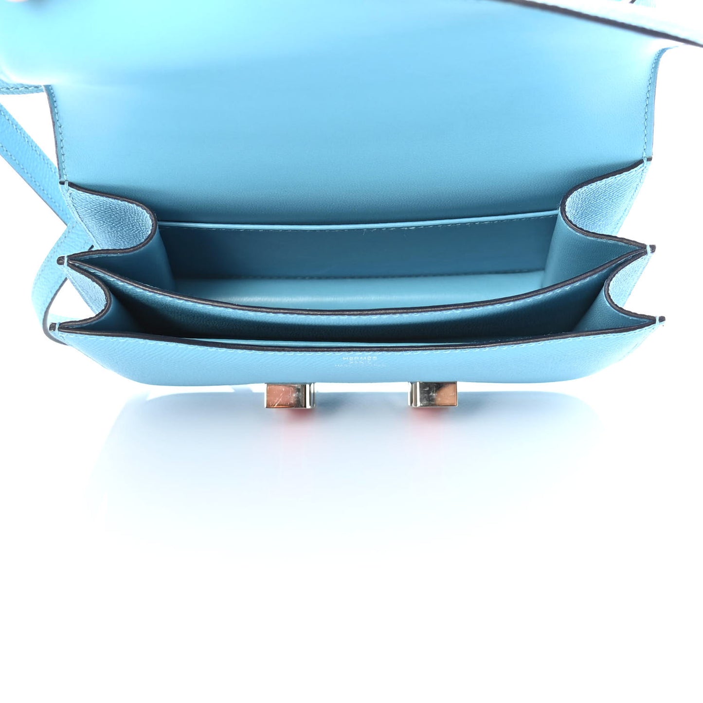 Epsom Enamel Constance 18 Bleu Du Nord Rouge De Coeur
