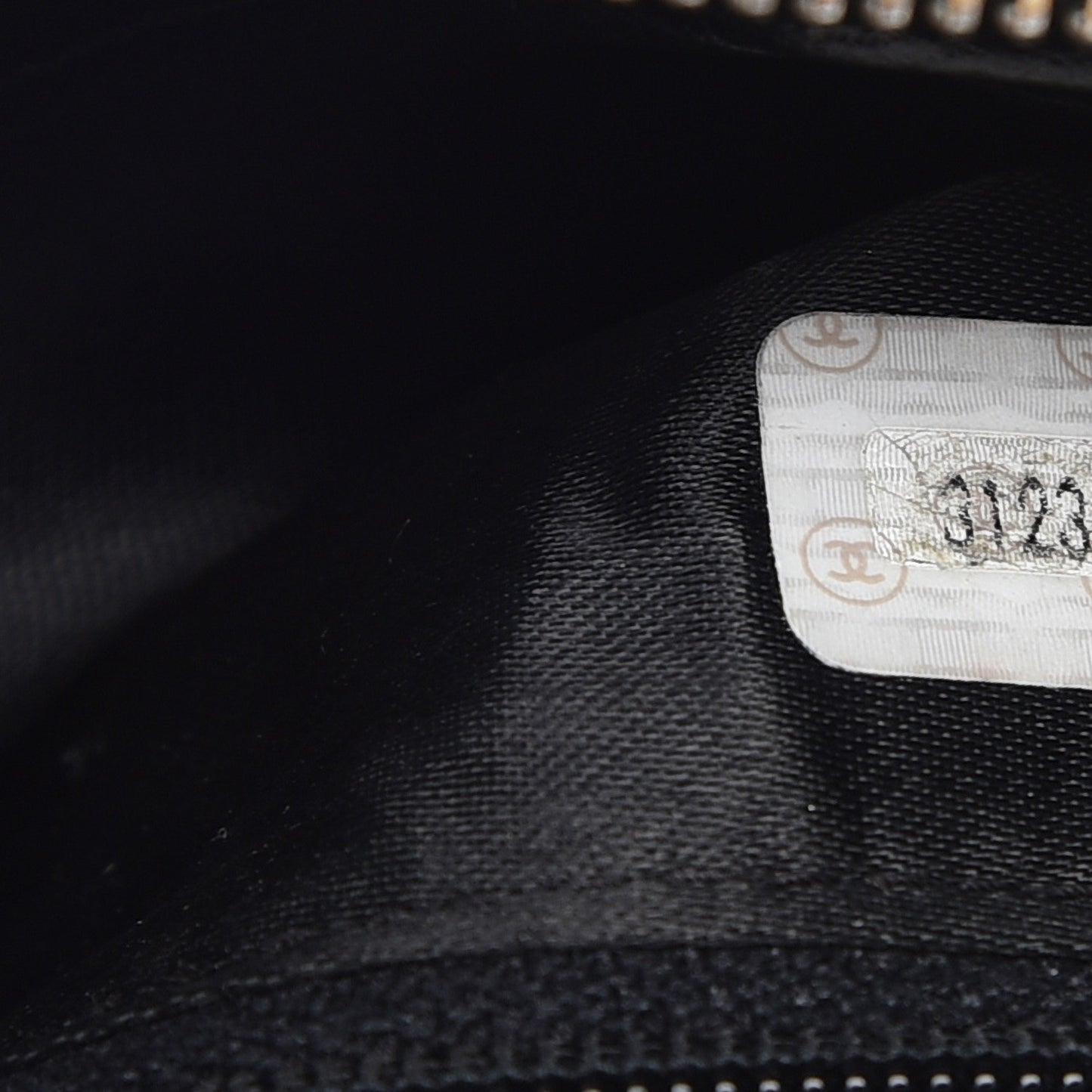 Caviar Quilted Camera Case Black