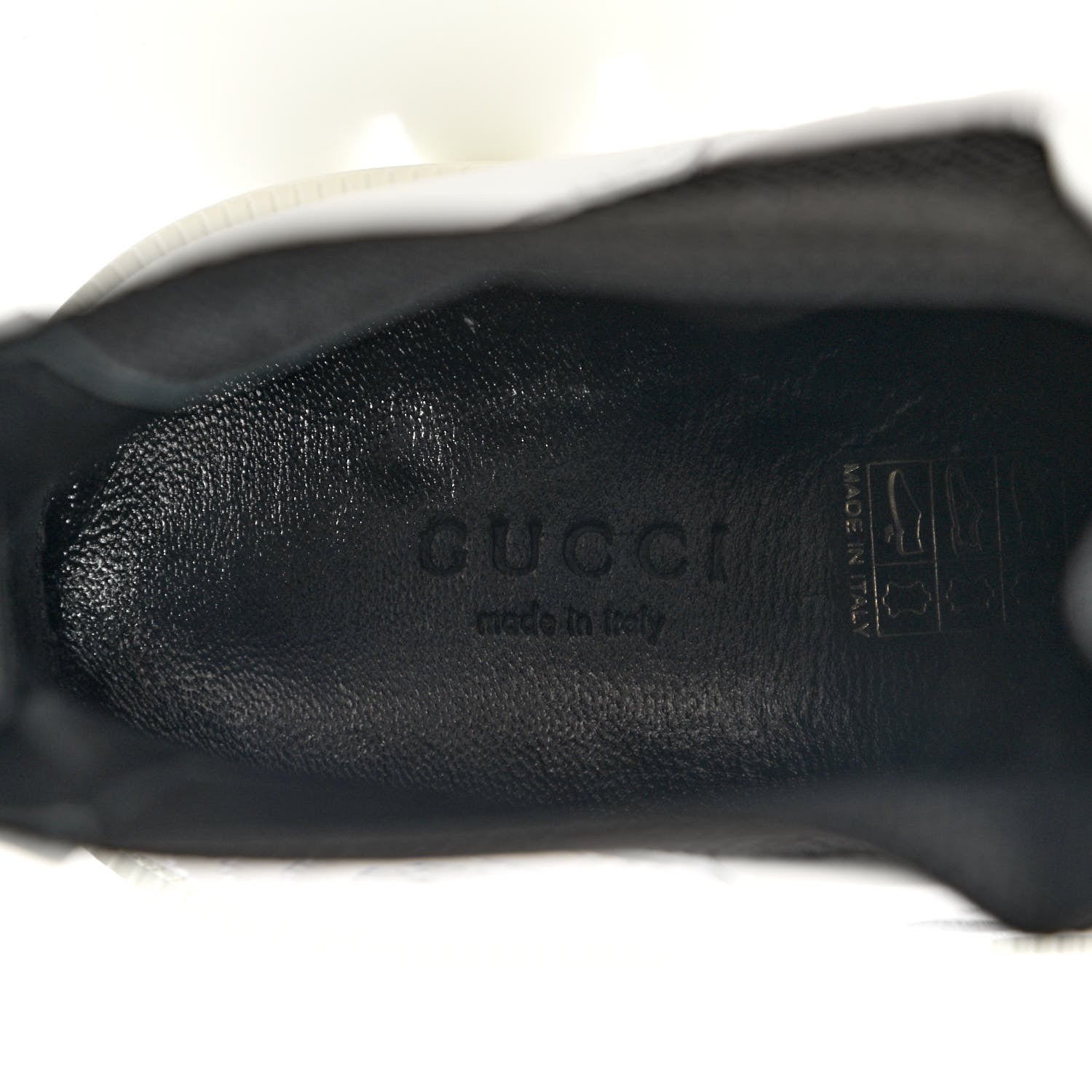 Gucci Calfskin Nappa Matelasse Frances Chelsea Boots 39.5 Great White Black 7 of 7