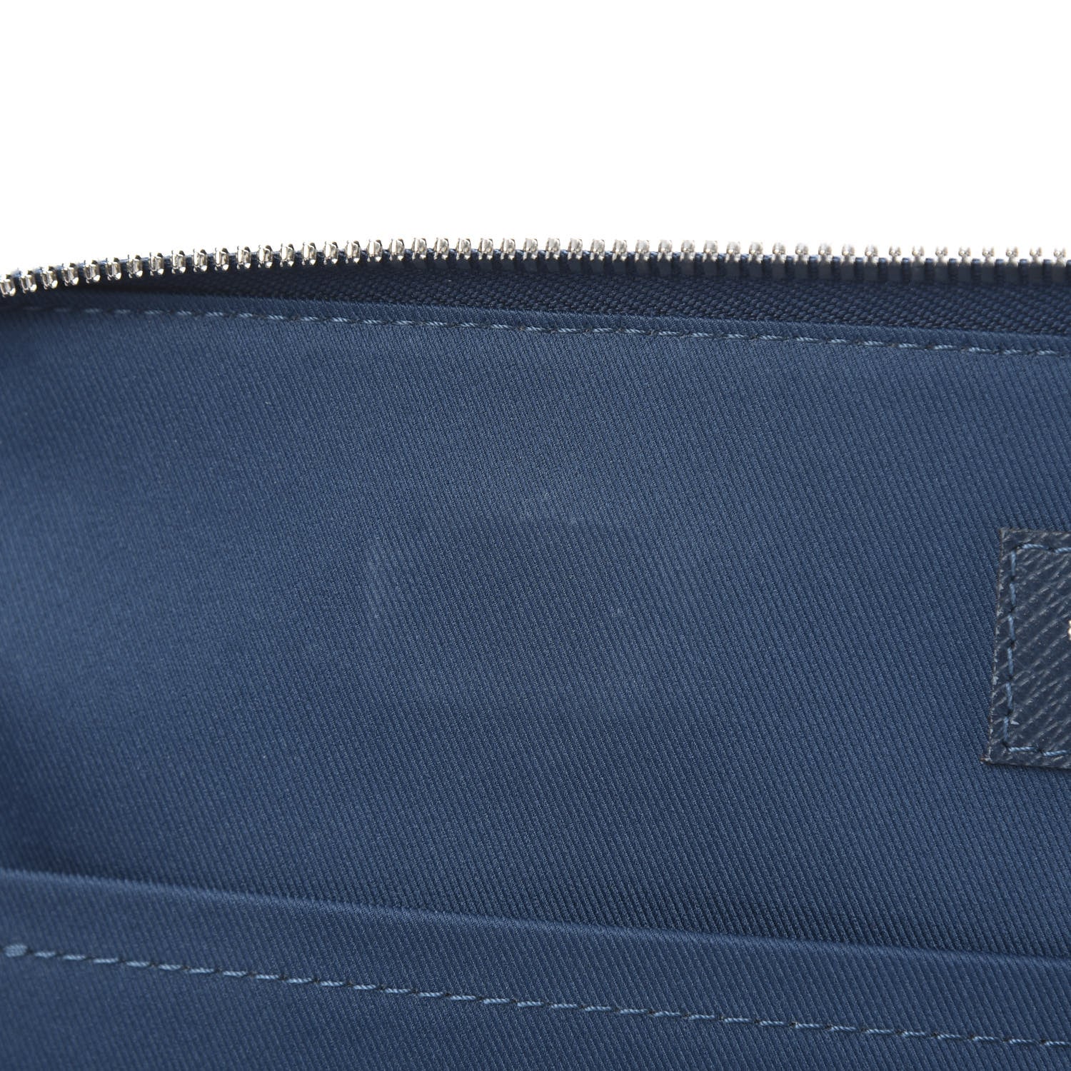Louis Vuitton Taiga Porte-Documents Slim Bleu Marine 12 of 20