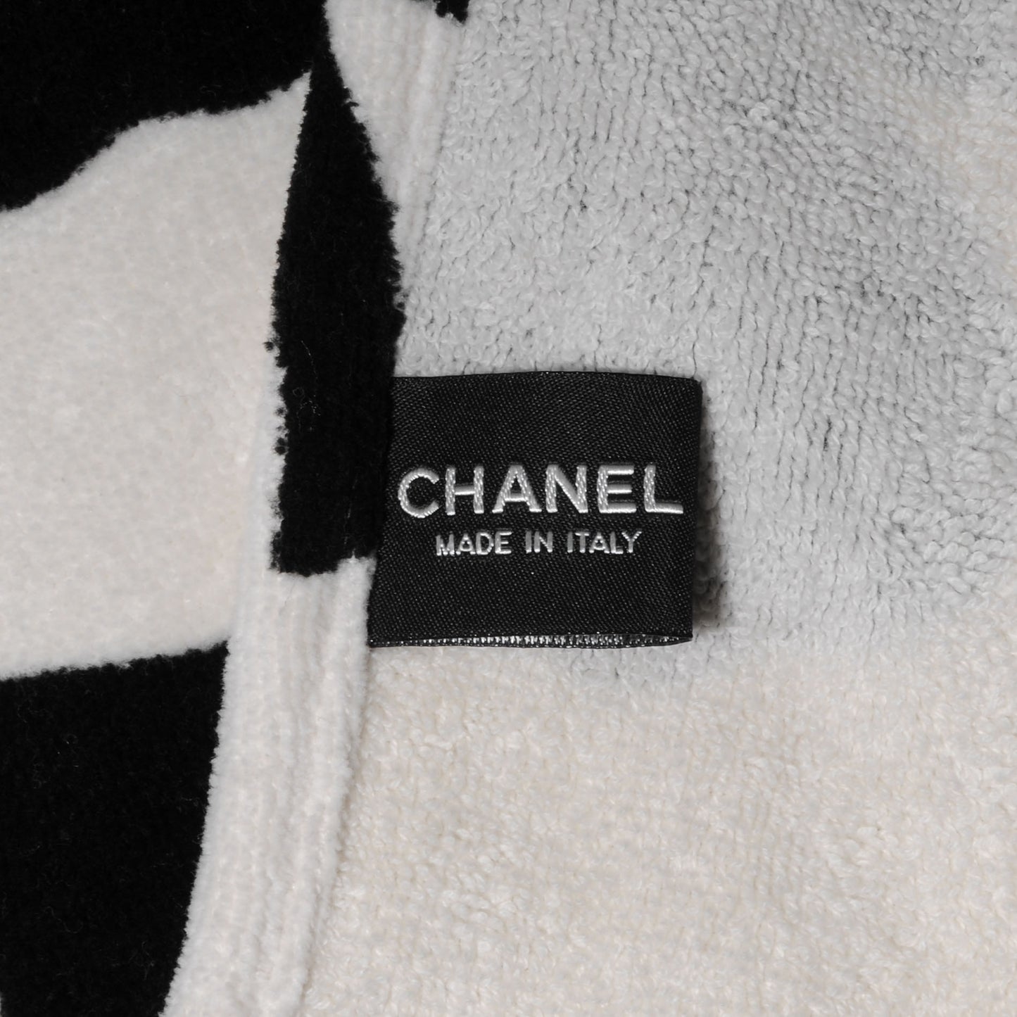 Cotton Clover Beach Towel Black/White