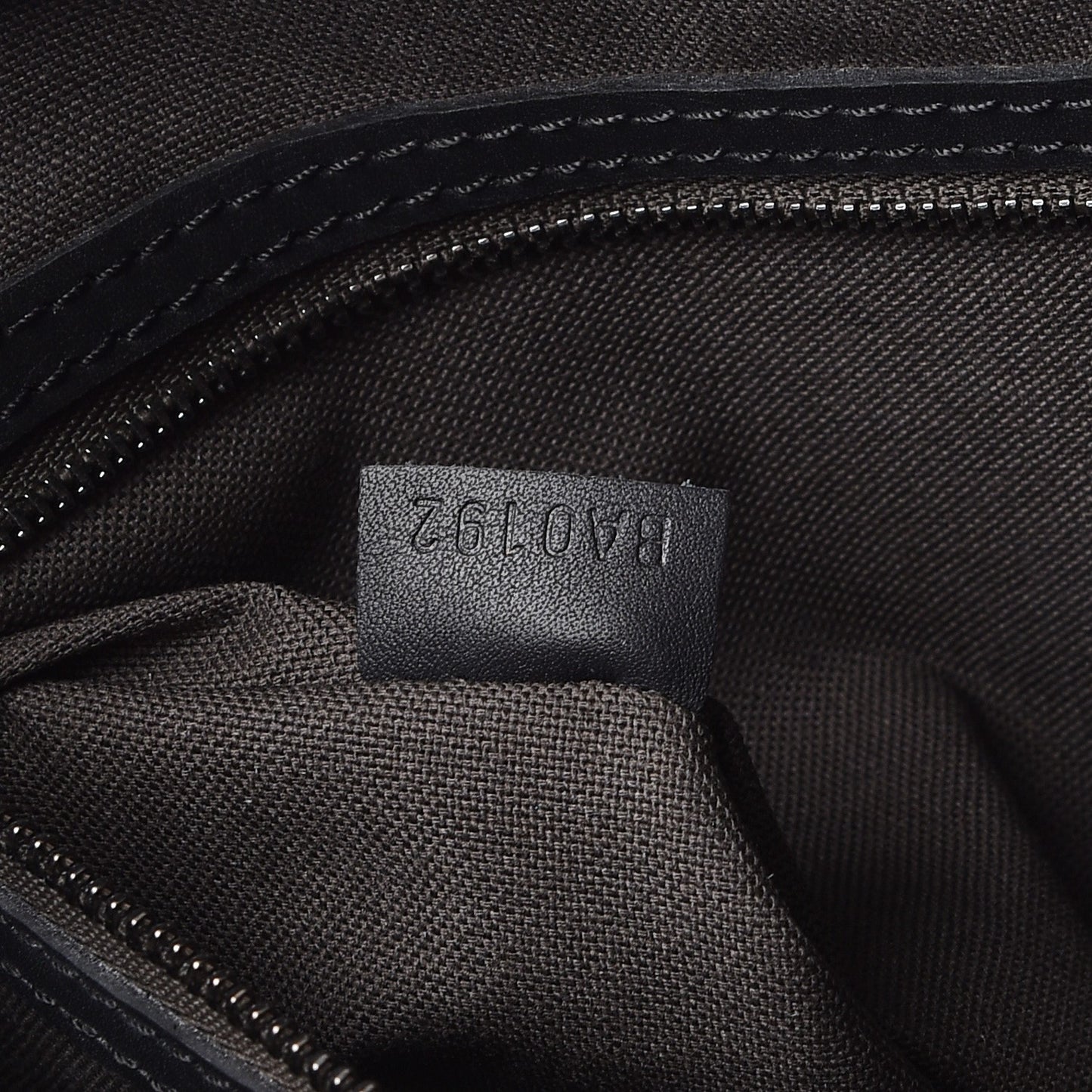 Damier Infini Porte-Documents Voyage GM Onyx