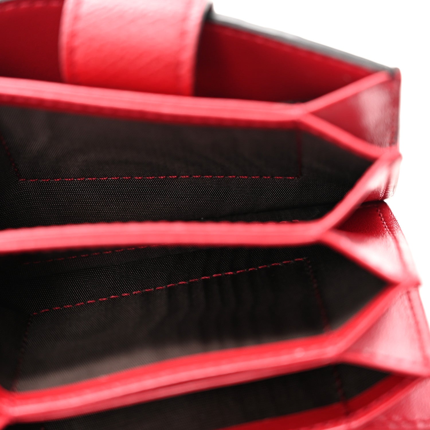 Fendi Vitello Cruise F is Fendi Bi-Color FF 1974 Embossed Gusseted Card Holder Maya Black Rosso 5 of 8