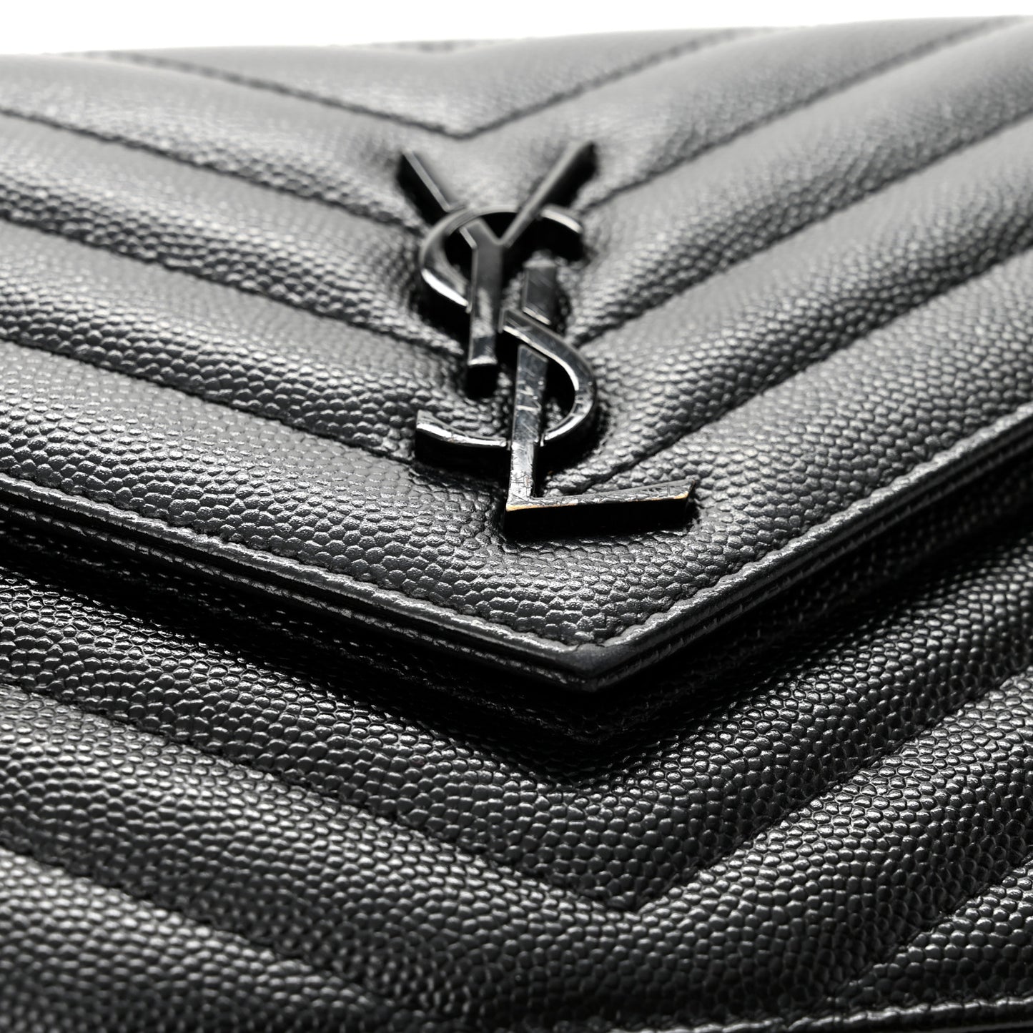 Grain De Poudre Matelasse Chevron Monogram Monochrome Envelope Chain Wallet Black