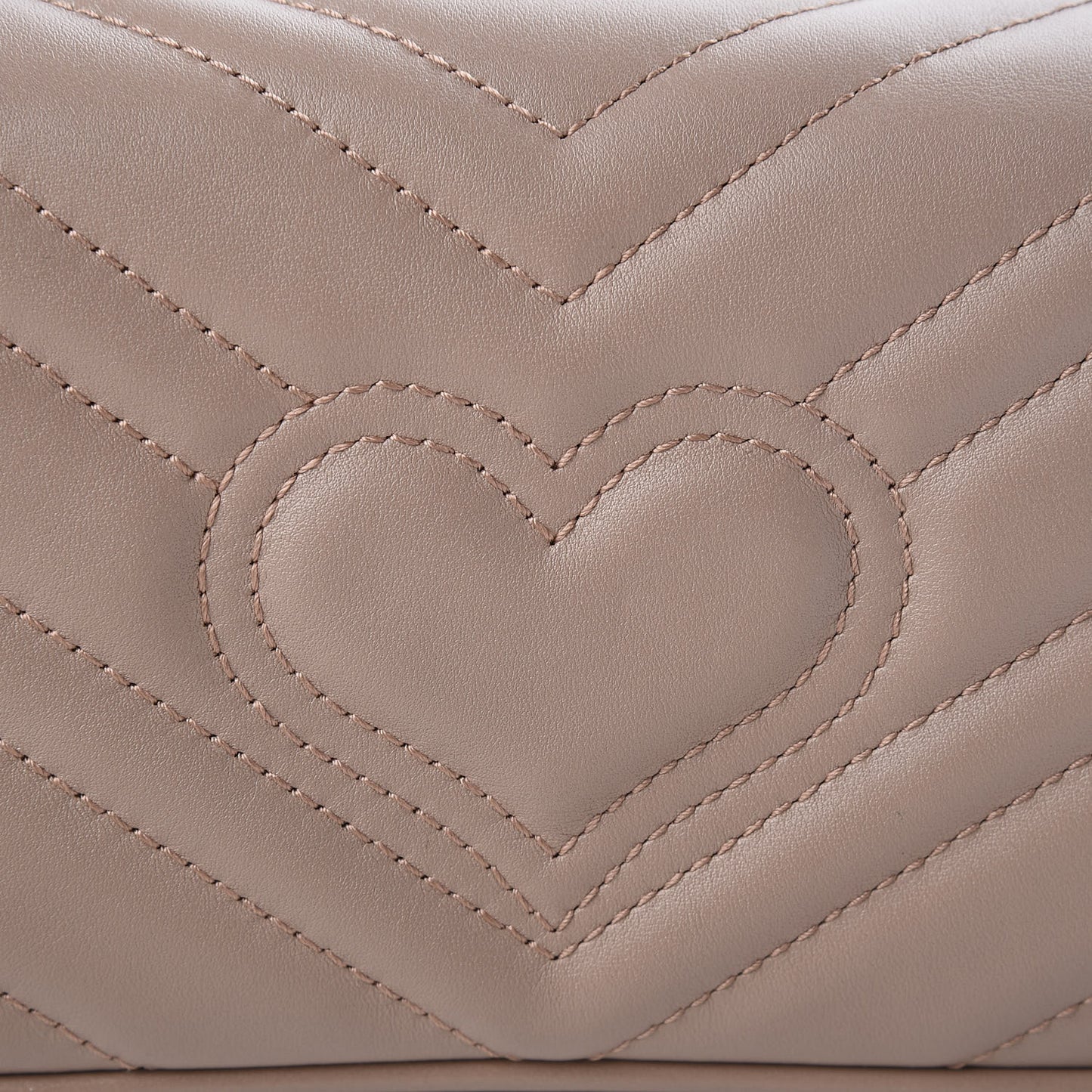 Calfskin Matelasse Super Mini GG Marmont Shoulder Bag Porcelain Rose