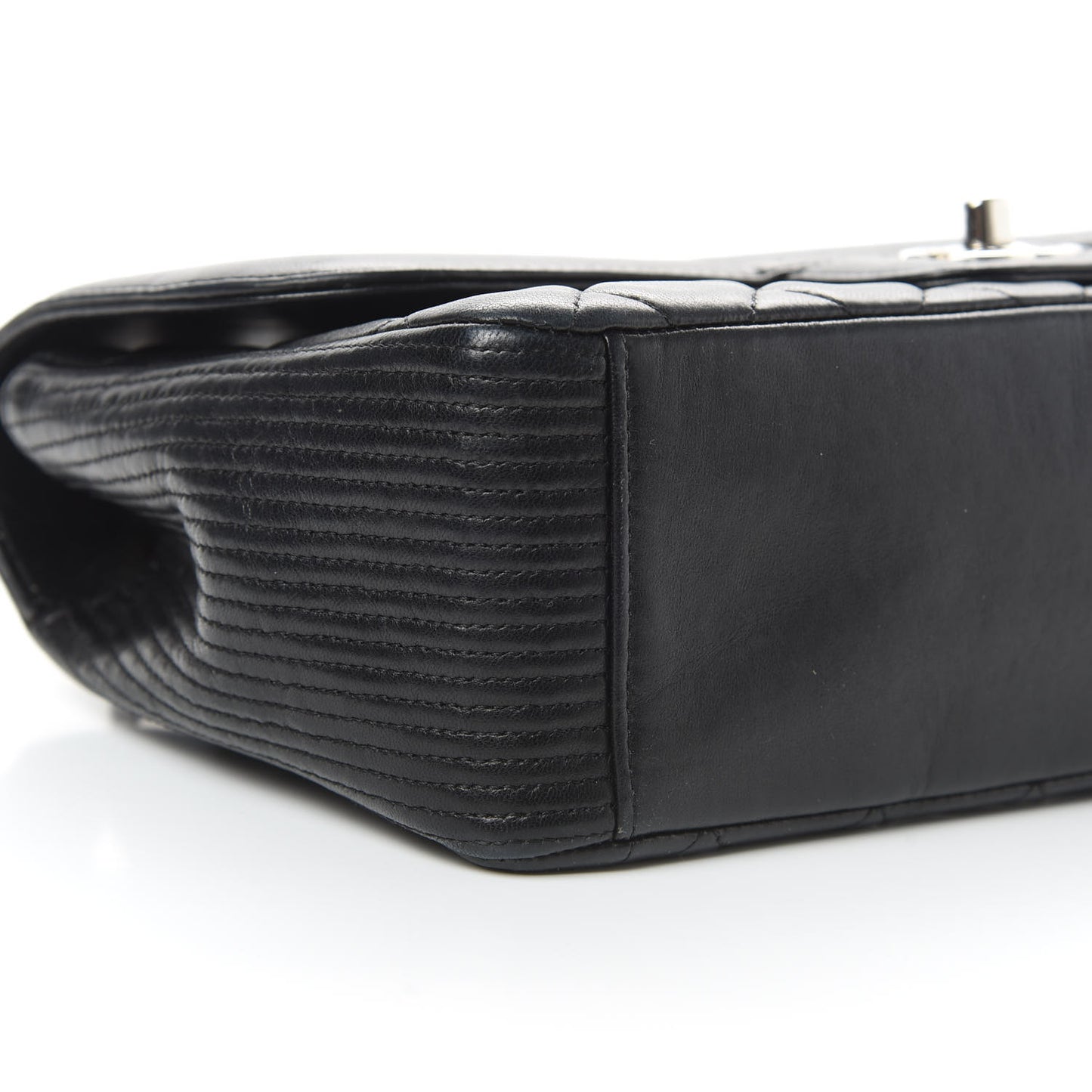 Lambskin Quilted Medium Single Flap Black