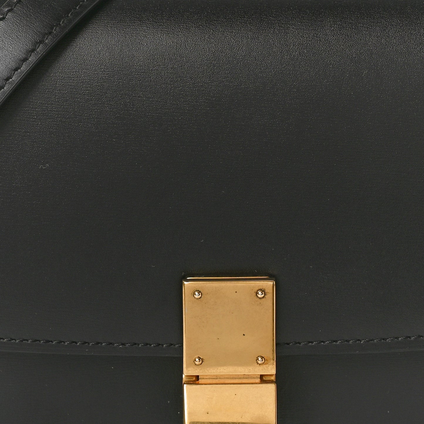 Box Calfskin Small Classic Box Flap Bag Black