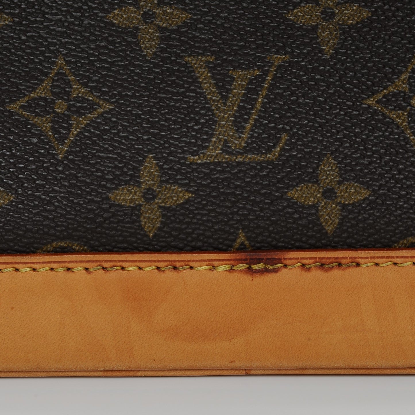 Monogram Alma PM