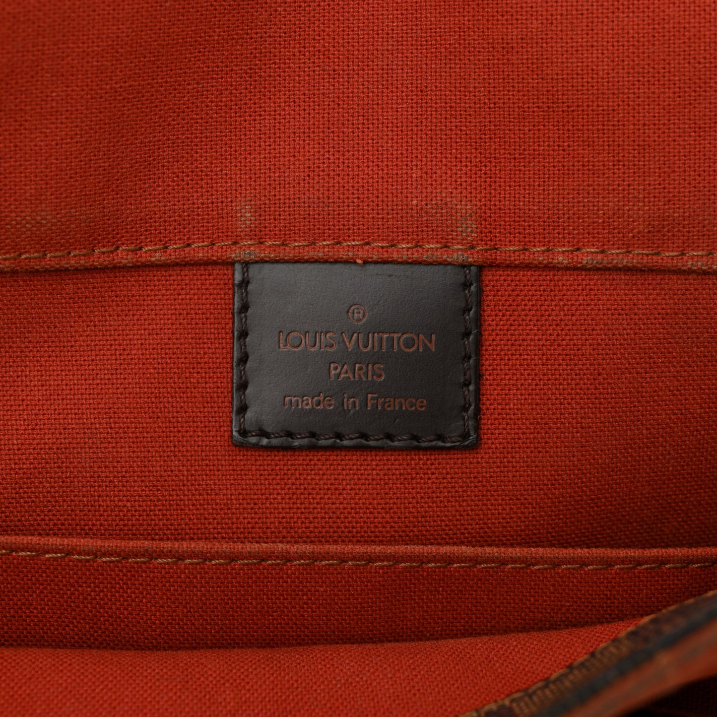 Damier Ebene Bastille Messenger