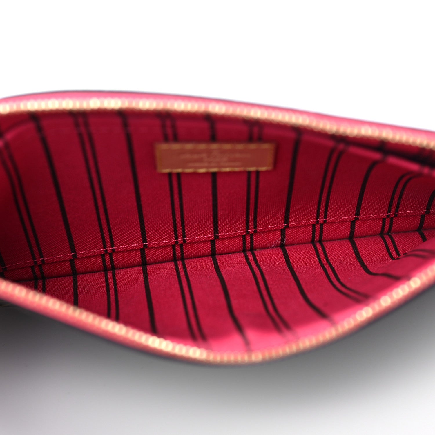 Louis Vuitton Vernis Roxbury Drive Pomme D'Amour 12 of 15