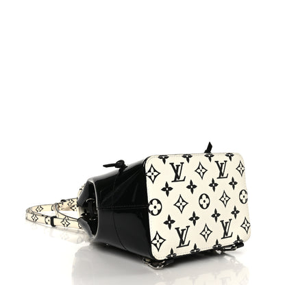 Louis Vuitton Patent Monogram Hot Springs Backpack Black White 4 of 10