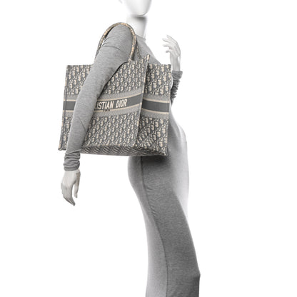 Christian Dior Oblique Large Book Tote Grey 2 of 16