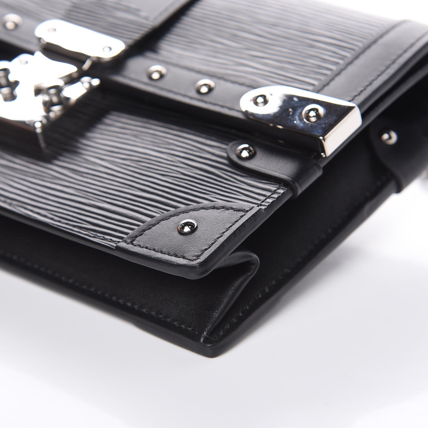 Louis Vuitton Epi Trunk Chain Wallet Black 9 of 12