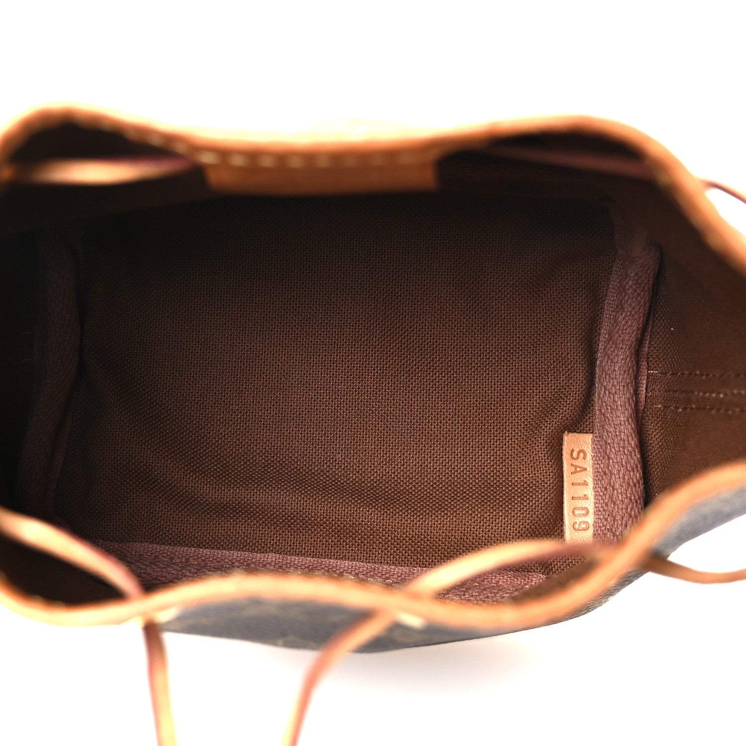 Louis Vuitton Monogram Nano Noe 5 of 13