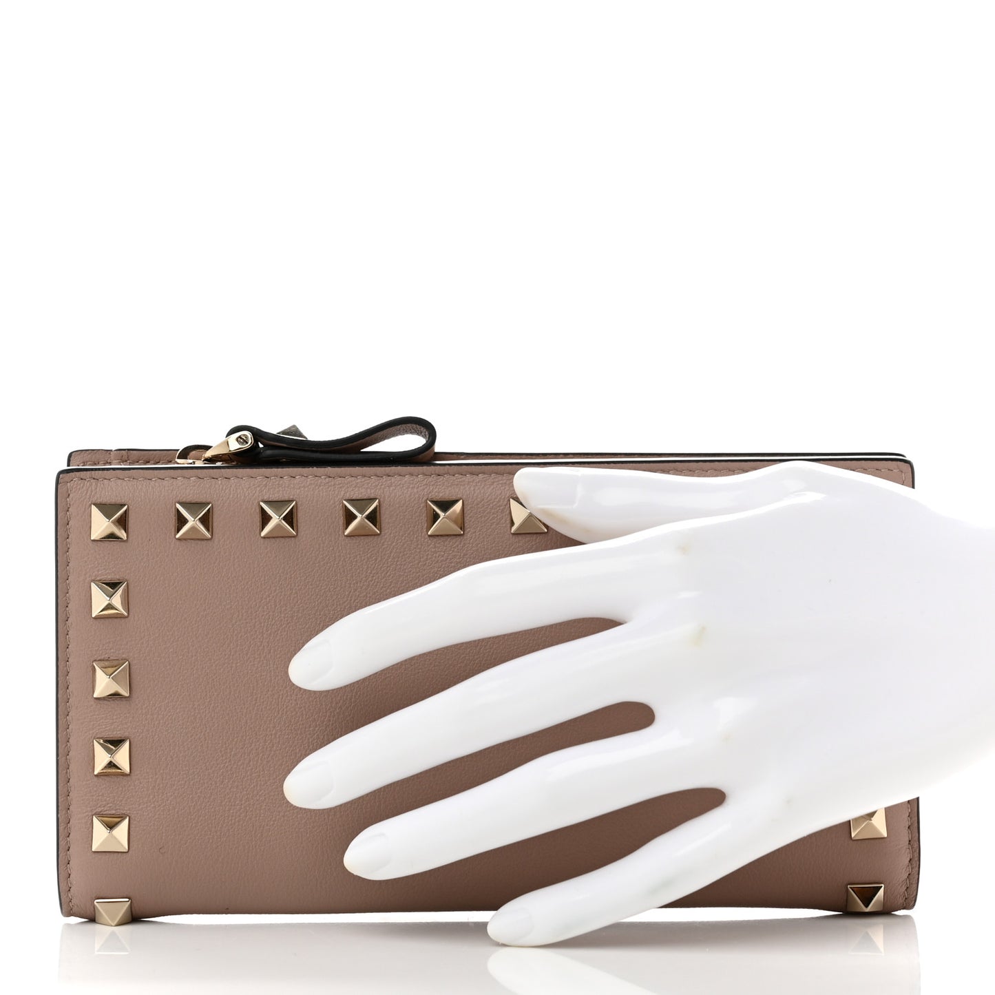 Calfskin Rockstud Continental Wallet Poudre