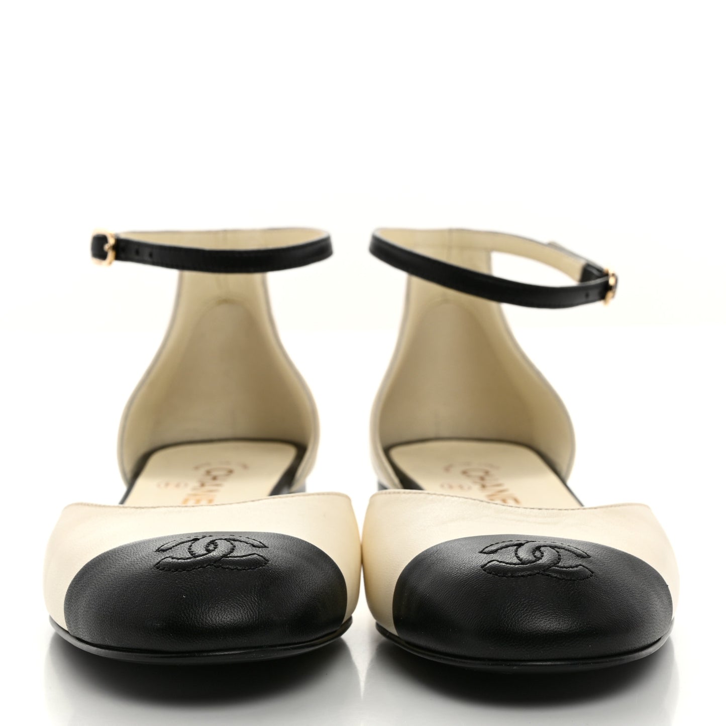 Lambskin Cap Toe CC Ankle Strap Flats 38.5 Ivory Black