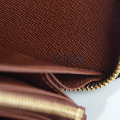 Louis Vuitton Monogram Zippy Wallet 7 of 7
